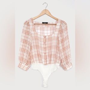 Small Lulus bodysuit